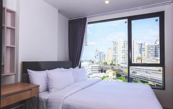 Niche Mono Sukhumvit 50 By Ariva Hotel Bangkok Exterior foto